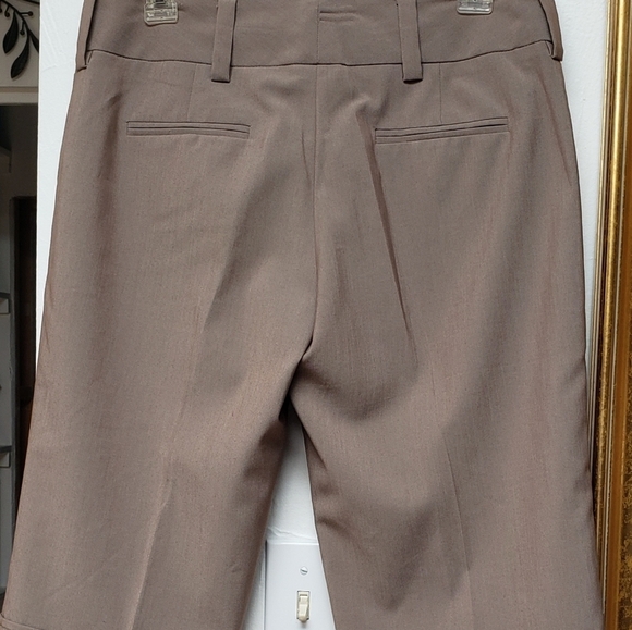 Ally B. Y2K Tan Flat Front Capri Women's Pants Size 9 - Picture 4 of 9